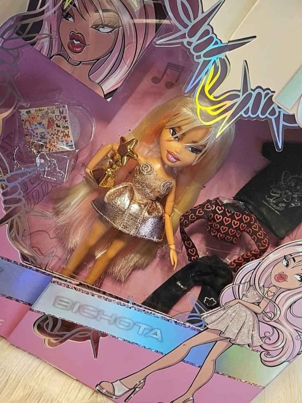 KarolG-limited Edition Bratz Doll Collectable